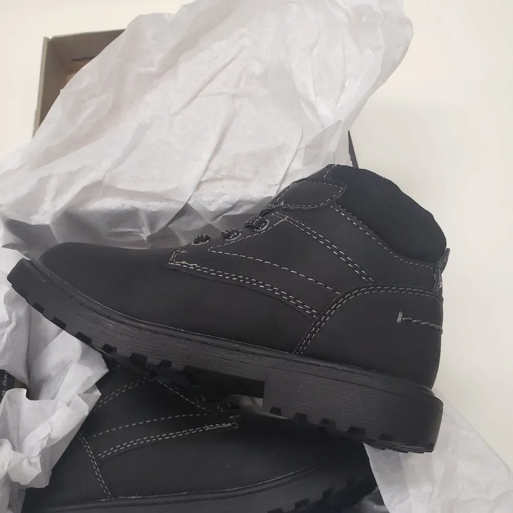 NEW Crown Vintage Lil Leon Boot - in‎ Black - Size 10 Toddler